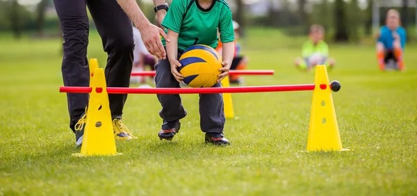 波士顿红袜队新秀安东尼（Roman Anthony）升入 3A 后打击率高达 .335